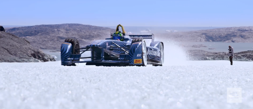 FE经典视频！赛车雪地咆哮