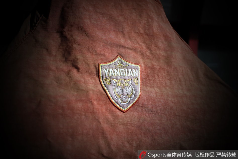 场场焦点！本轮英超：前四捉对厮杀，曼联踢热刺，下半区大混战