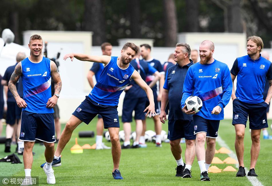冰岛队训练备战逼平阿根廷信心暴涨