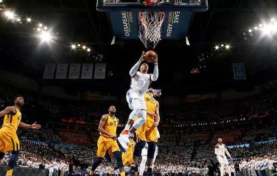 季後賽最狼狽的MVP?他消失了四場半時間之後終於醒了!-黑特籃球-NBA新聞影音圖片分享社區