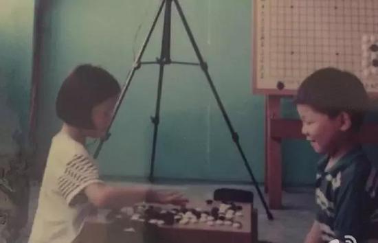 (金汝源幼年学棋)