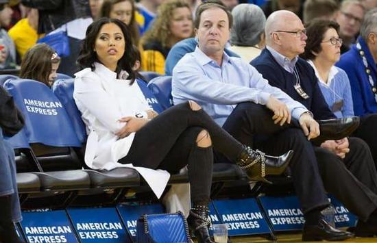 4.5億變31億沖第三冠!勇士頭號贏家非柯瑞杜蘭特-黑特籃球-NBA新聞影音圖片分享社區