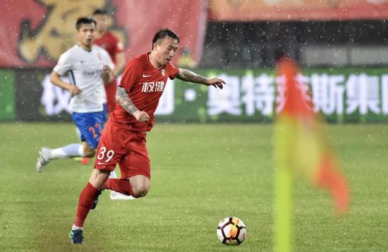 曝一方购王永珀手续复杂 选崔康熙前曾联系温