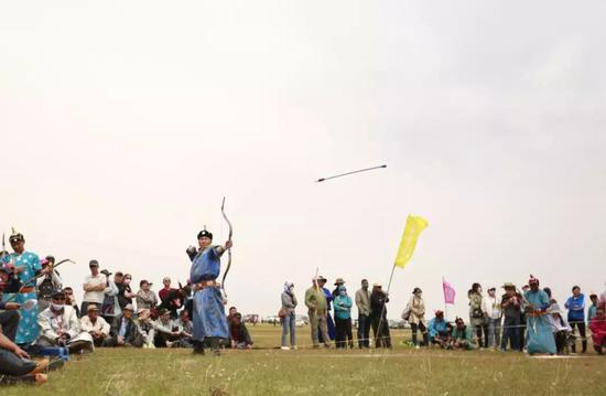 (五)白马系列比赛(12.5公里白马赛、4岁白马6公里赛、2岁白马6公里赛)