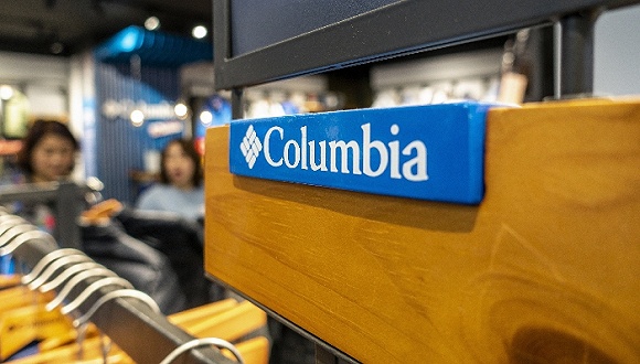 Columbia财年净利润涨155%，中国市场业绩获好转。