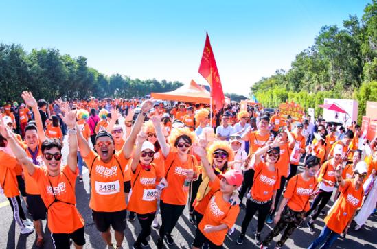 小米橙色跑惊现抖音魔性舞 网友:我家孩子也在