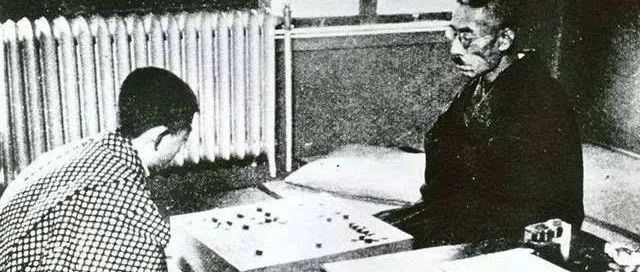 江芮棋谈师父吴清源22：试验棋战破竹三连捷