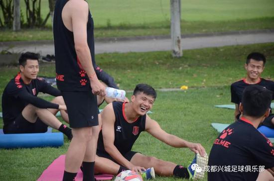 (部分图片来源于:冰河白冰、涂新、董云辉)