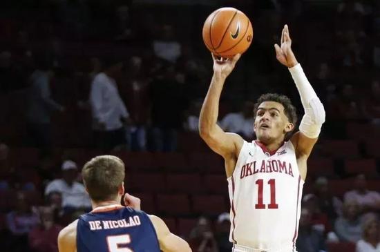 僅大學一年級就媲美Curry!他能成為下一代傳奇嗎?-黑特籃球-NBA新聞影音圖片分享社區