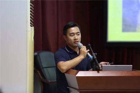 演讲嘉宾 广东省黄村体育训练中心马术队兽医黄国健