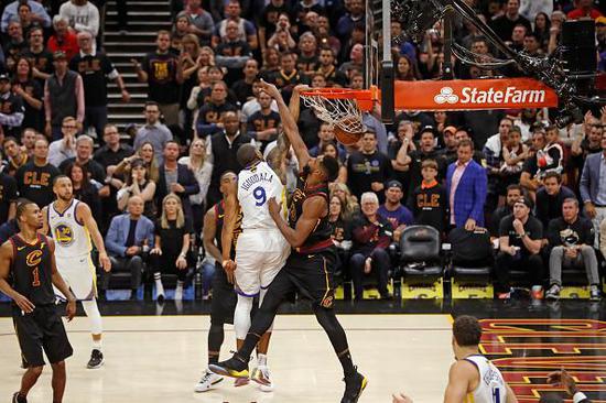 勇士神將4年贏騎士155分!他是騎士和詹姆斯的最大苦主-黑特籃球-NBA新聞影音圖片分享社區