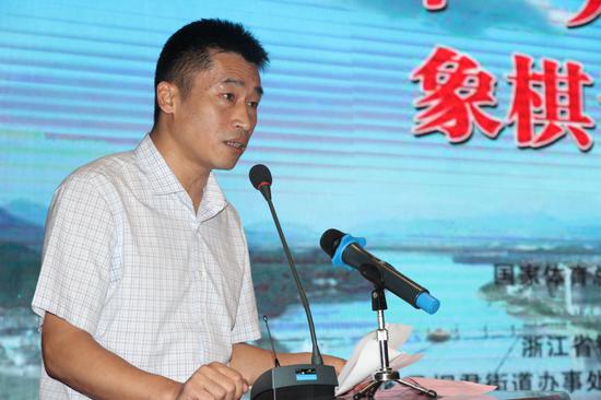 李泽超