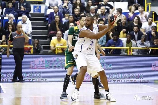 又一个宣布退役!2014马刺冠军阵容只剩2人