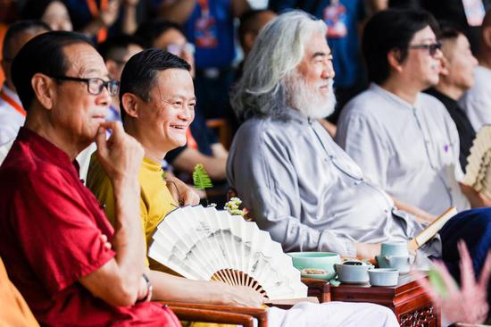 西湖功守道水上擂台现场