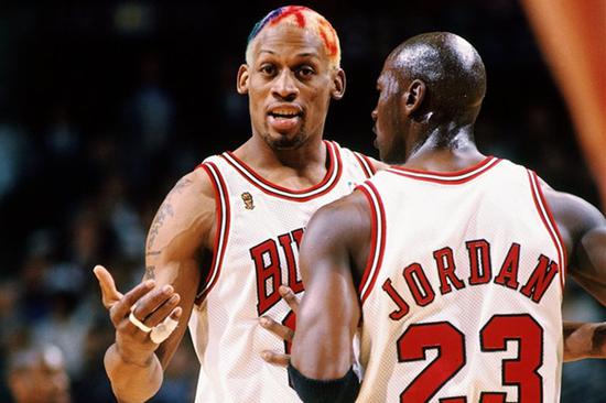 恩比德称张伯伦才是goat 罗德曼:闭嘴吧你_nba_新浪竞技风暴_新浪网