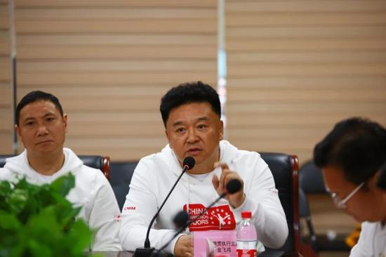 CMM城市公益跑团交流会在汉召开并发文明跑步倡议