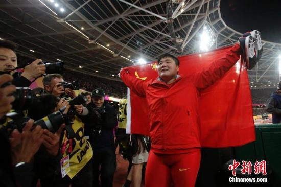 资料图：巩立姣领衔的中国田径队女子投掷项目表现强势。中新社记者 韩海丹 摄
