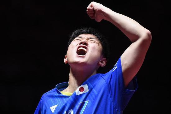 张本智和