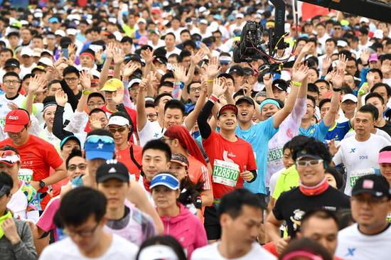 扎心了!想靠中签跑国内优质马拉松 越来越难