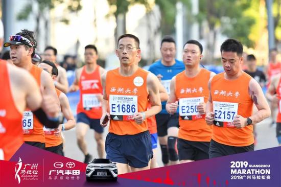 西湖大学校长1小时39分完成广马半程 配速442
