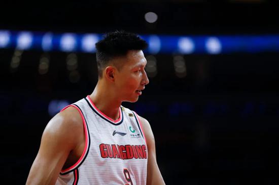 官宣!CBA正式回归,季后赛模式太疯狂了!