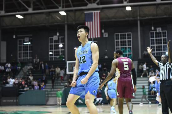 辽宁新援!他没打职业就进国家队 NCAA首秀24+7