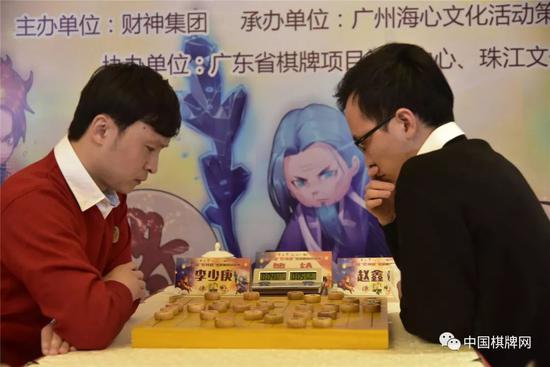 李少更爆冷胜赵鑫鑫