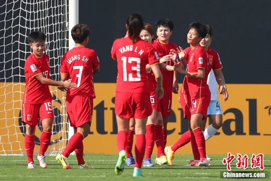 在国内直播足球违法吗现在,在国内直播足球违法吗现在还有吗