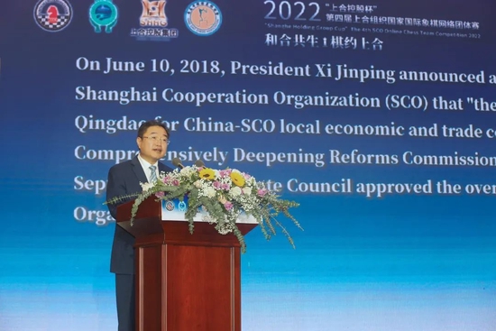 上合示范区党工委委员、管委会副主任郝国新致辞