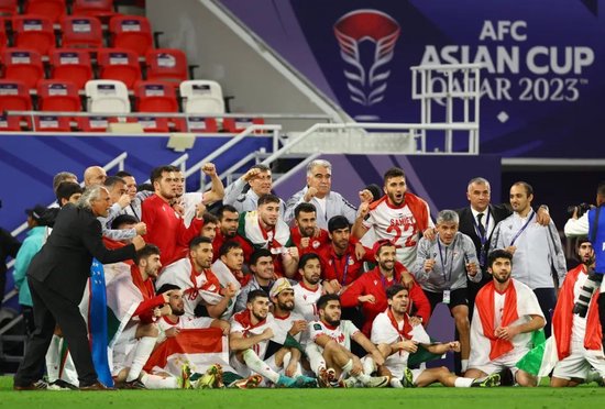 亚洲杯首秀进八强 国际足联“养出”中亚黑马