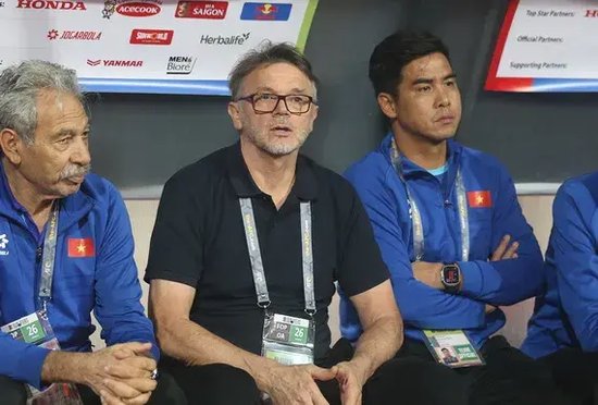 亚足联：取消山东鲁能2021年亚冠参赛资格
