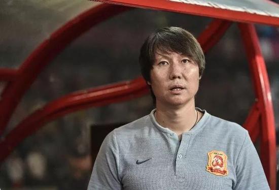 【博狗体育】观点:足协辟谣就如掩耳盗铃 里皮没理由自己缺席
