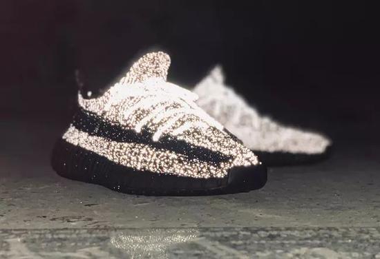 今年必抢的「YEEZY 新品」有多少?_NBA_新浪竞技风暴_新浪网