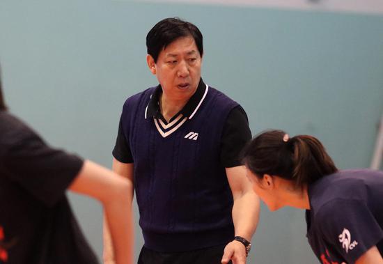 袁心玥增高度杨艺回接应 天津女排新阵战全运