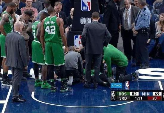 26歲生日快樂!NBA進攻精華或因傷賽季報銷?健康和爭冠他會如何選?-黑特籃球-NBA新聞影音圖片分享社區