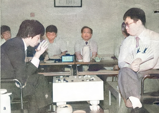 聂卫平胜加藤正夫