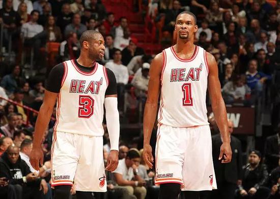 龍王Bosh再次有意復出,但他的身體還能繼續打球嗎?-黑特籃球-NBA新聞影音圖片分享社區