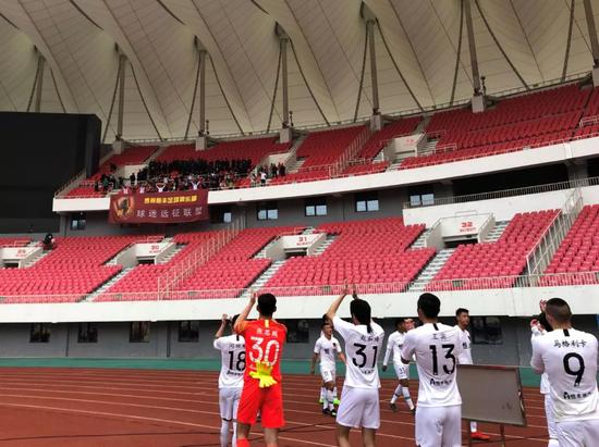 郝海涛:为贵州球员付出骄傲黄海传控打的很纯