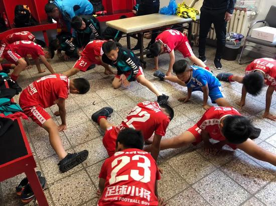 中国足球闪耀欧洲！这群9岁孩子让德国人叹服！