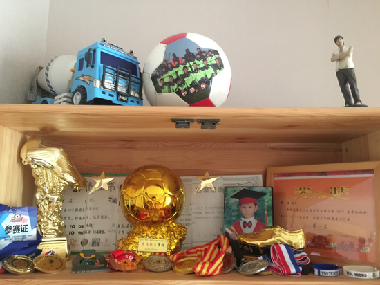 追梦少年成长记:杭州足球小子想做世界的罗C