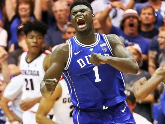 整个篮球世界对锡安的期待,决不亚于16年前对勒布朗·詹姆斯。