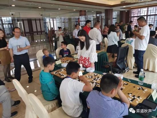王香如下指导棋