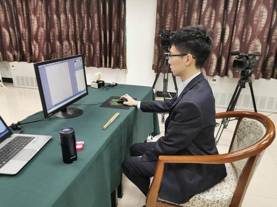 赵晨宇申真谞隔空对决
