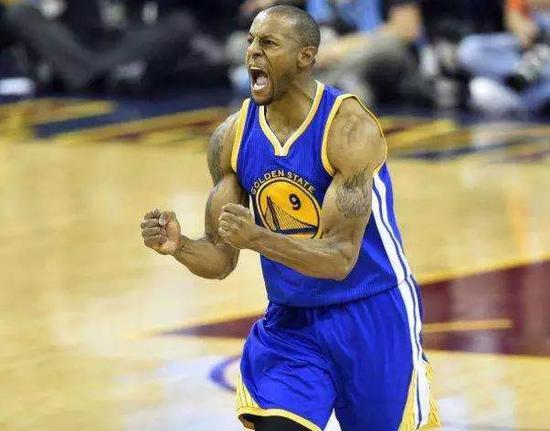 隱藏的MVP!高薪低能爛合同?現在才能看懂他的真價值!-黑特籃球-NBA新聞影音圖片分享社區
