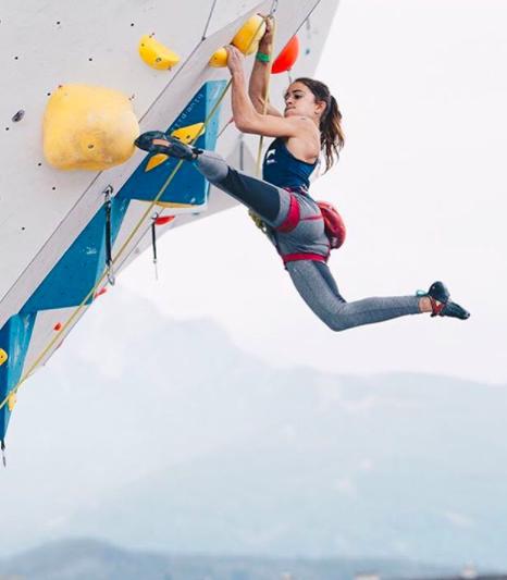 16岁攀岩天才少女坠崖身亡 本计划参加东京奥运会