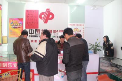 守号+复式 技术型彩民28元力擒双色球519万_