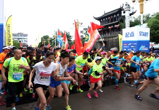 2016黄山歙(shè)县第三届马拉松赛报名开启