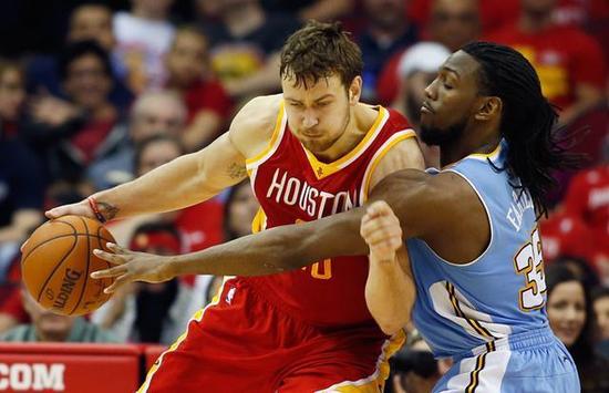 昔日内线悍将今无人问津,立陶宛奥拉朱旺将何去何从?