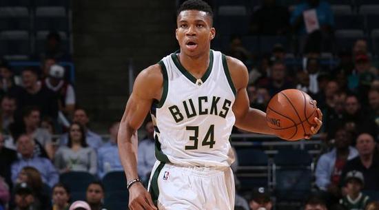 22岁拿4年1亿没毛病！字母哥6战征服质疑者，一代妖星已崛起