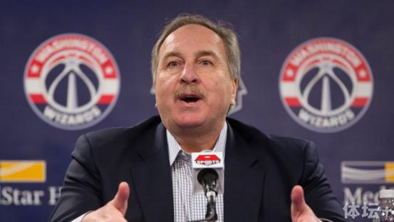 被球队榨干的天才奇才 单场52分之后却只有失